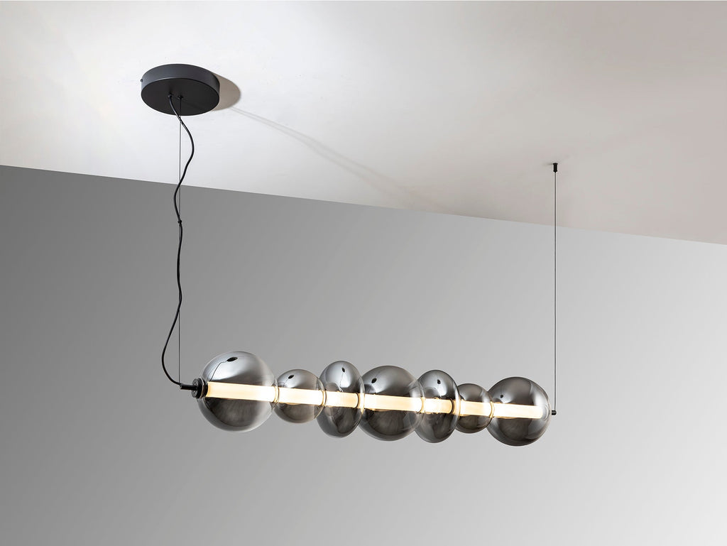 Висяща LED лампа Gladis с абажури от опушено стъкло – изглед 3