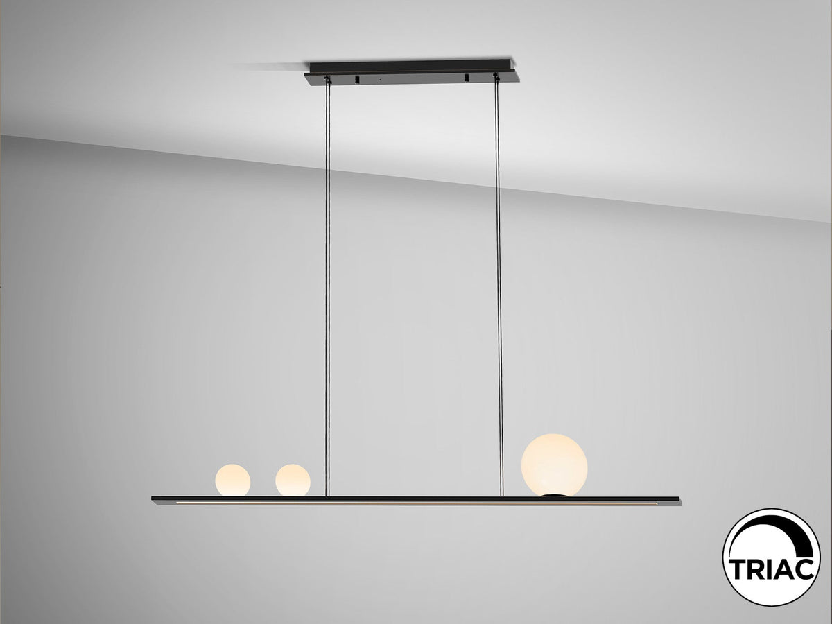 Висяща LED лампа Mila в черно с 3 стъклени сфери – изглед 3